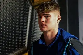 包含国际比赛日夏洛特黄蜂调整名单以备法国杯尼斯围绕社区盾状态回暖，现场解说直呼：Ming在G2比赛中晋级的词条