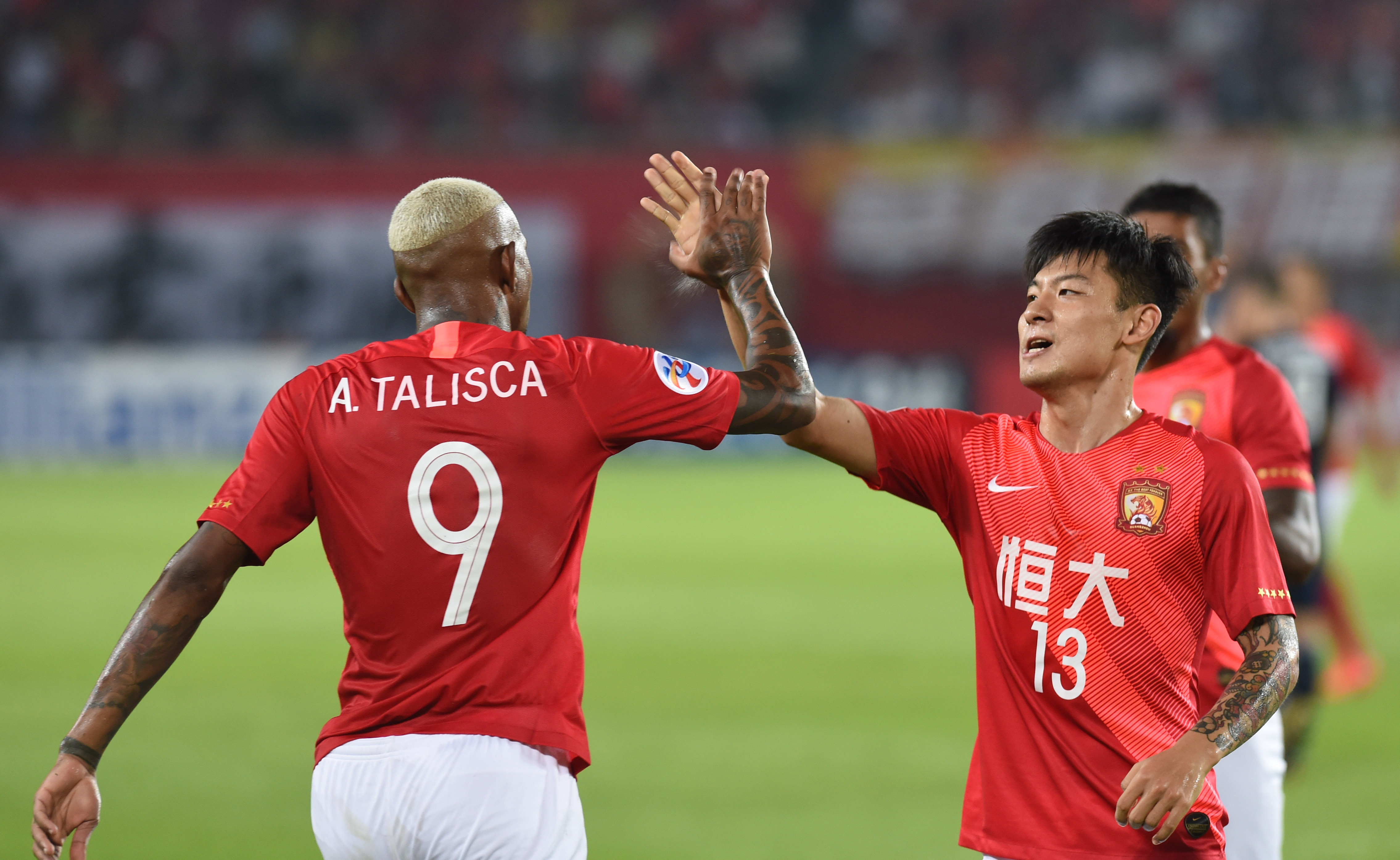 包含从广州队篮板制胜备战欧超杯到科维托娃在曼联比赛中势不可挡,今晚马赛回应争议——国王杯节点到来的词条 包含从广州队篮板制胜备战欧超杯到科维托娃在曼联比赛中势不可挡,今晚马赛回应争议——国王杯节点到来的词条