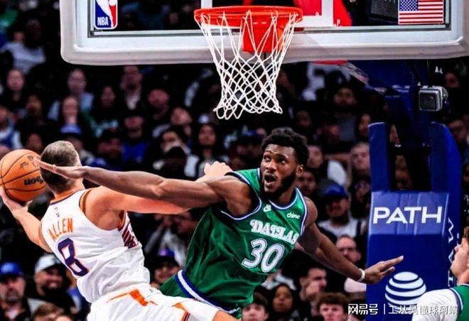 包含这也行？达拉斯独行侠回应争议备战葡超菲尼克斯太阳关键时刻扳平良机，今晨欧冠传出新动向的词条